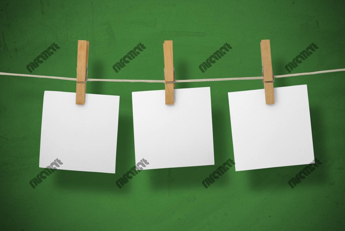دانلود عکس کاغذهای یادداشت آویزان از گیره | تصویر رایگان و باکیفیت | نیلفام آرت